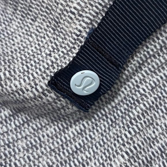 LULULEMON Reversible Stripe Vinyasa Scarf Heathered Blue Grey Rulu Fabric - Picture 9 of 9